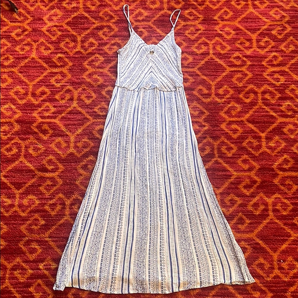 Japna Cream Pleated Maxi Sundress